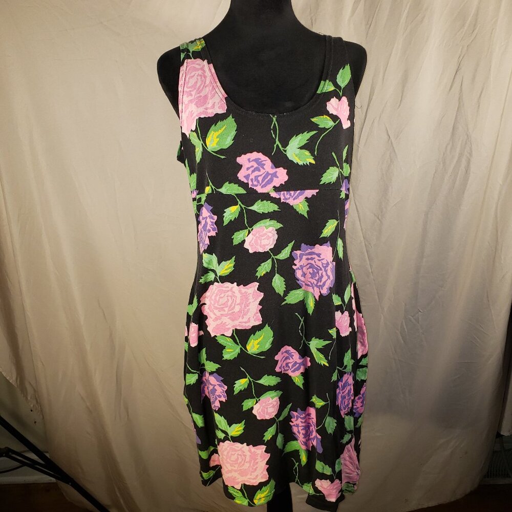 Ujena Black Floral Dress Size Large